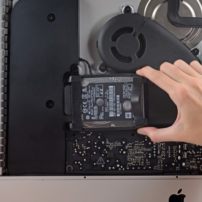 Заміна жосткого диску в iMac 21.5" 2012, 2013, 2014,2015
