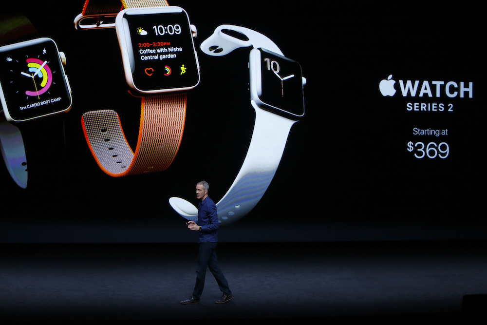 Apple Watch 2 фото