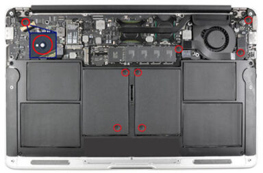 Где находятся сенсоры воды на MacBook