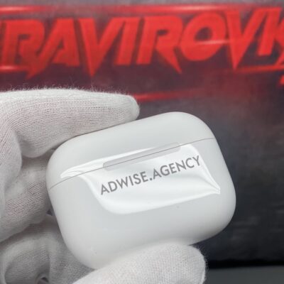 Лазерная гравировка AirPods в Киеве