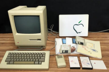 Історія компʼютерів Apple