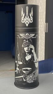 Поєднання символів в лазерному розписі